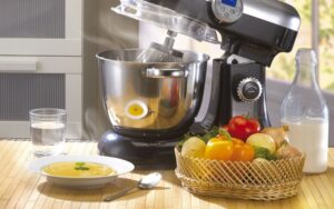 Lire la suite à propos de l’article Les avantages et inconvénients des robots multifonction pour la cuisine